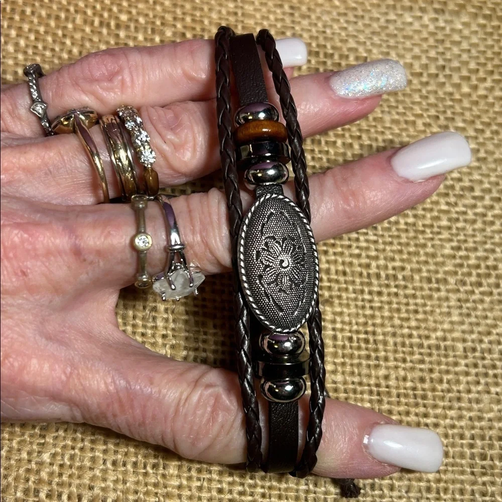 Chic Beaded & Braided Leather Bracelet with Beads & Flower Pendant Bundle (H)